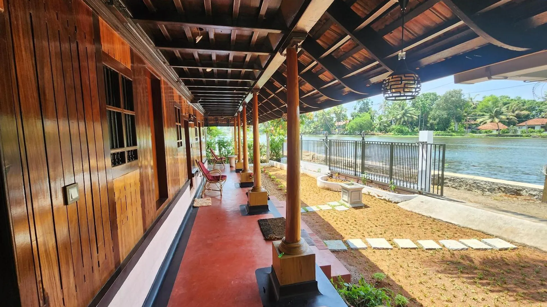 Riverine Heritage Resort Champakulam Hindistan